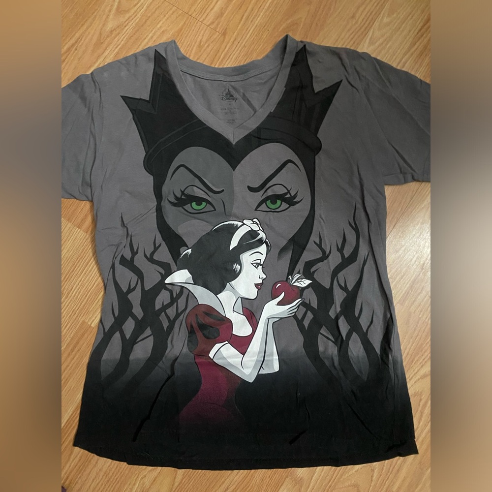 Snow White & Evil Queen t-shirt